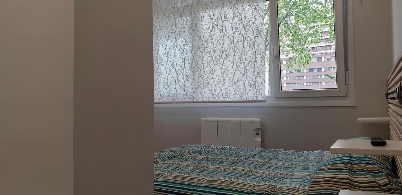 Cv33 Ostatua Hotel Bilbao Zewnętrze zdjęcie
